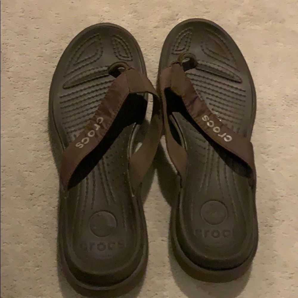 Crocs